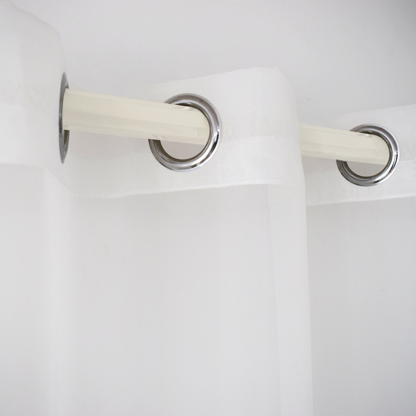 Outdoor Gardine Voile Weiß Transparent und Wasserabweisend mit Ösen 1 Panel