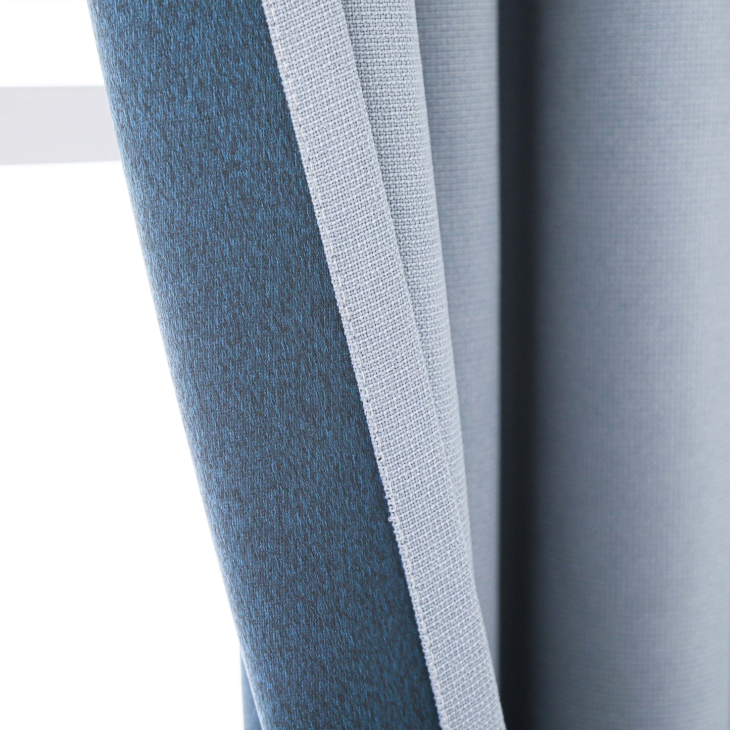 Light-reflecting curtains · Luma