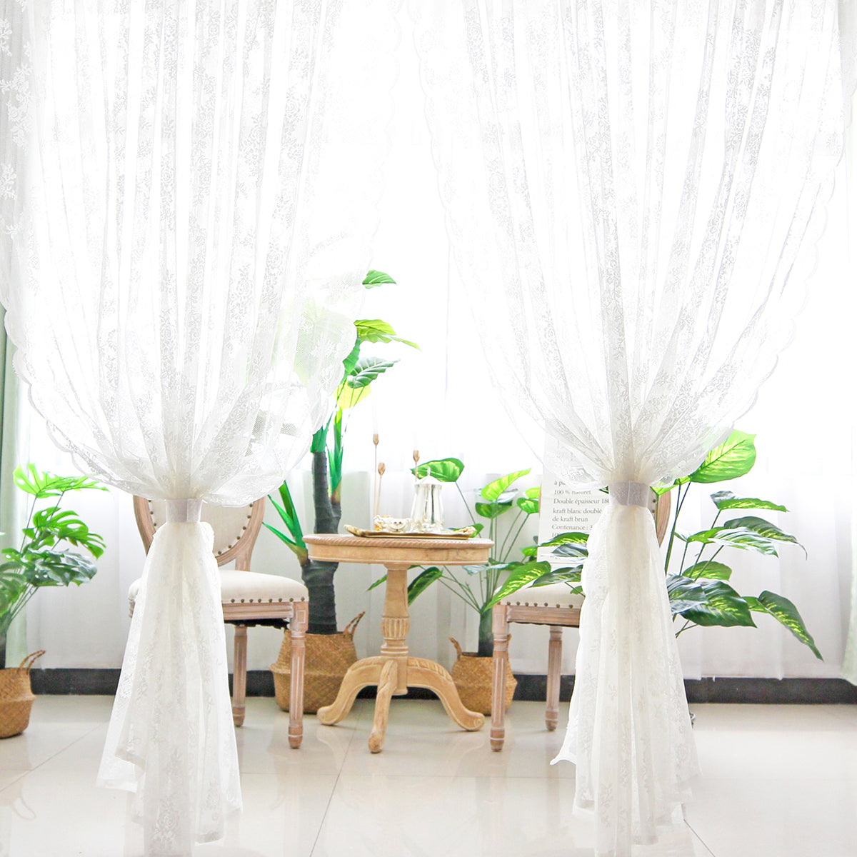 Transparente Spitzengardine mit Blumenmuster – Wellenkante, Weiß, Rod Pocket