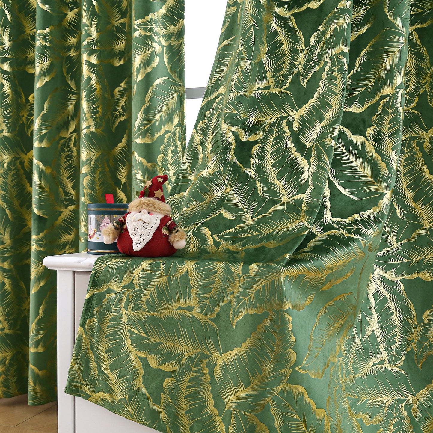 Samt Weihnachtsvorhänge mit Blatt-Goldfolie · Verdunkelung · Rot/Grün · 2-teilig