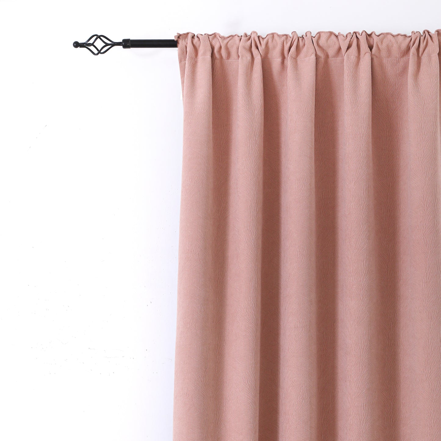 Custom-made velvet blackout curtains · Nero