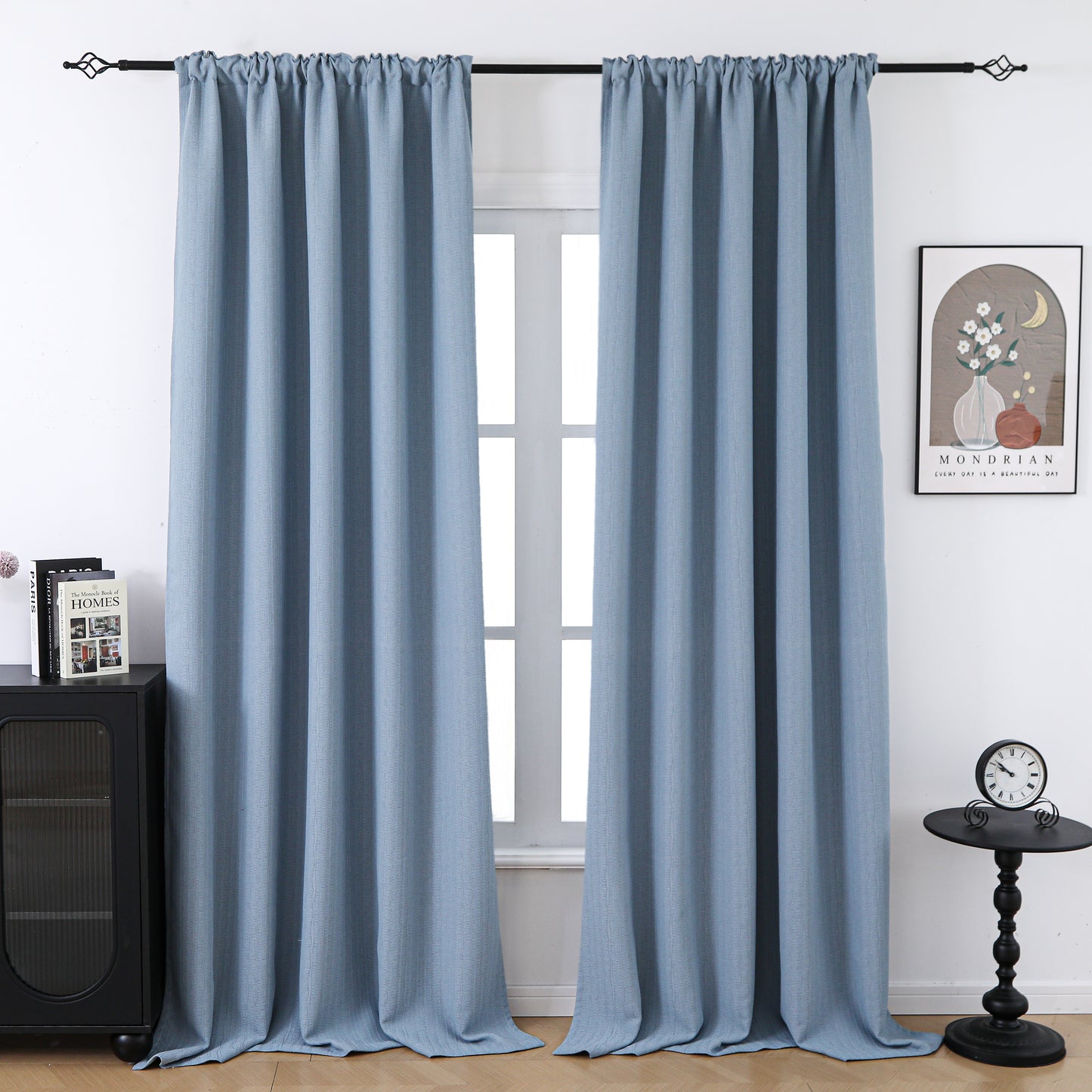 Minimalist custom-made curtains · Linz