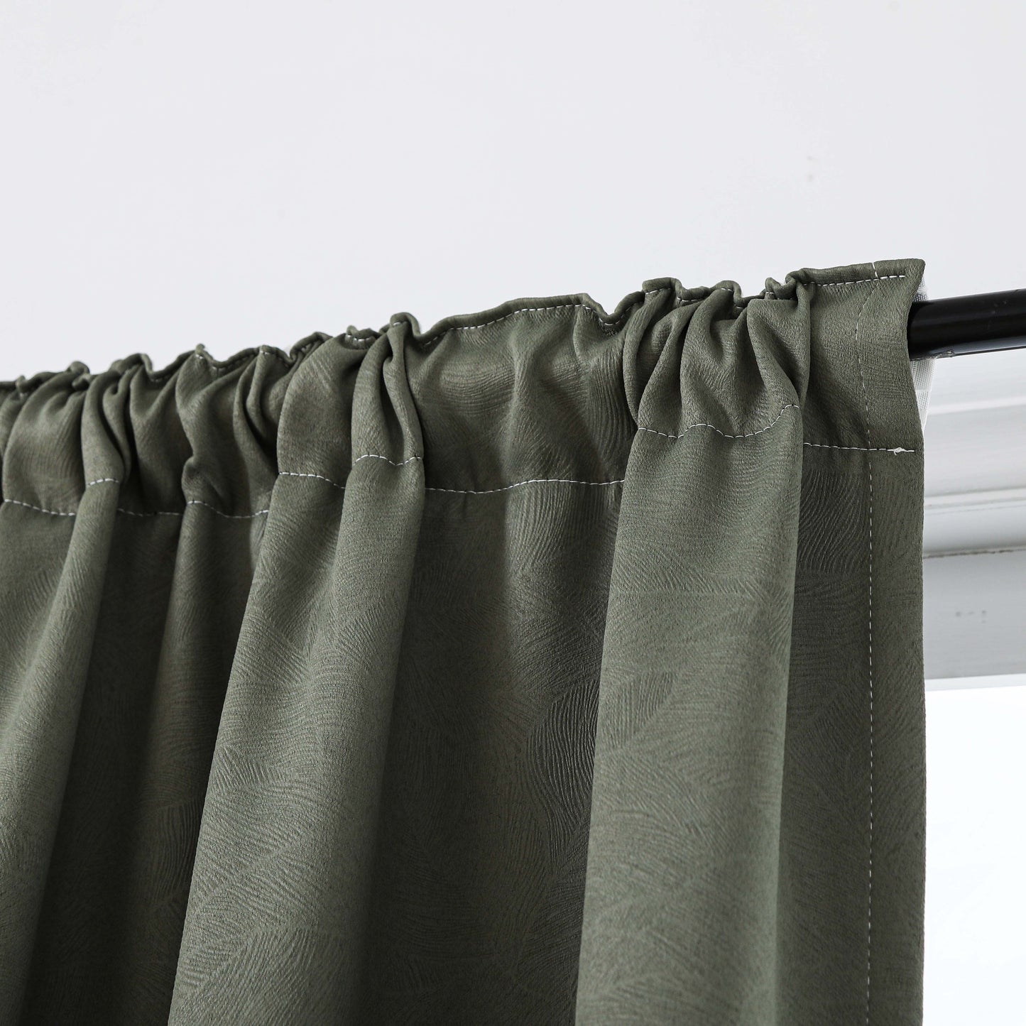 Custom-made translucent curtains · Siena