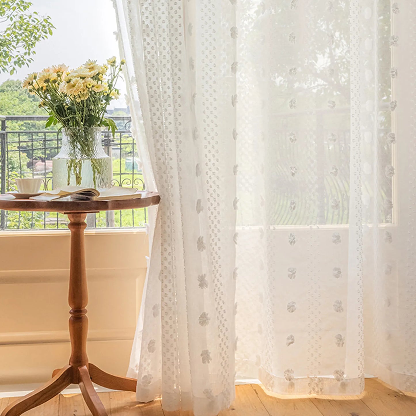 Transparente Pompon-Gardine – Boho-Stil mit Stangentasche, Weiß
