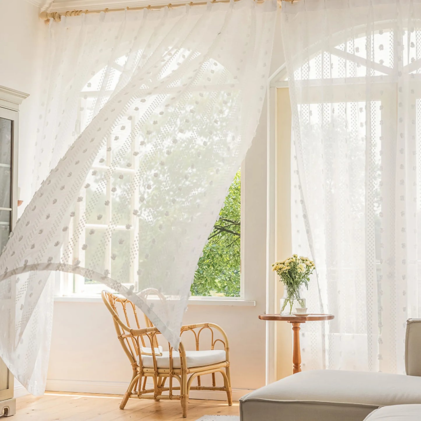 Transparente Pompon-Gardine – Boho-Stil mit Stangentasche, Weiß