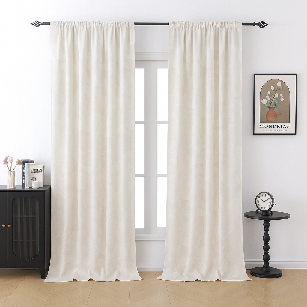 Romantic custom-made curtains · Rosalie
