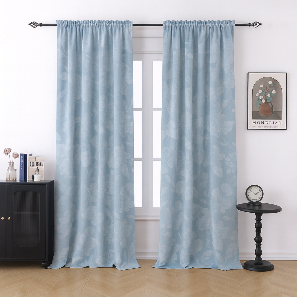 Romantic custom-made curtains · Rosalie