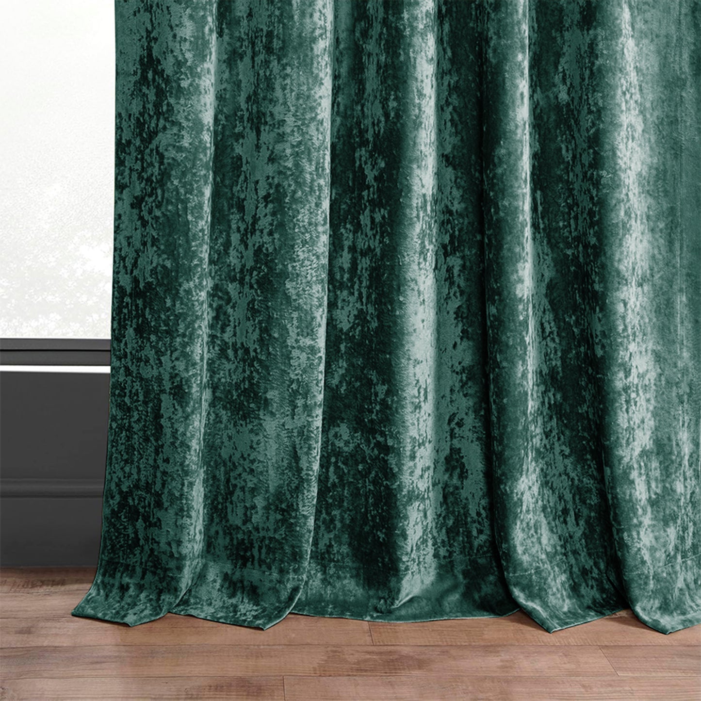 Velvet Curtain – Opaque, light and heat protection, 3 colors