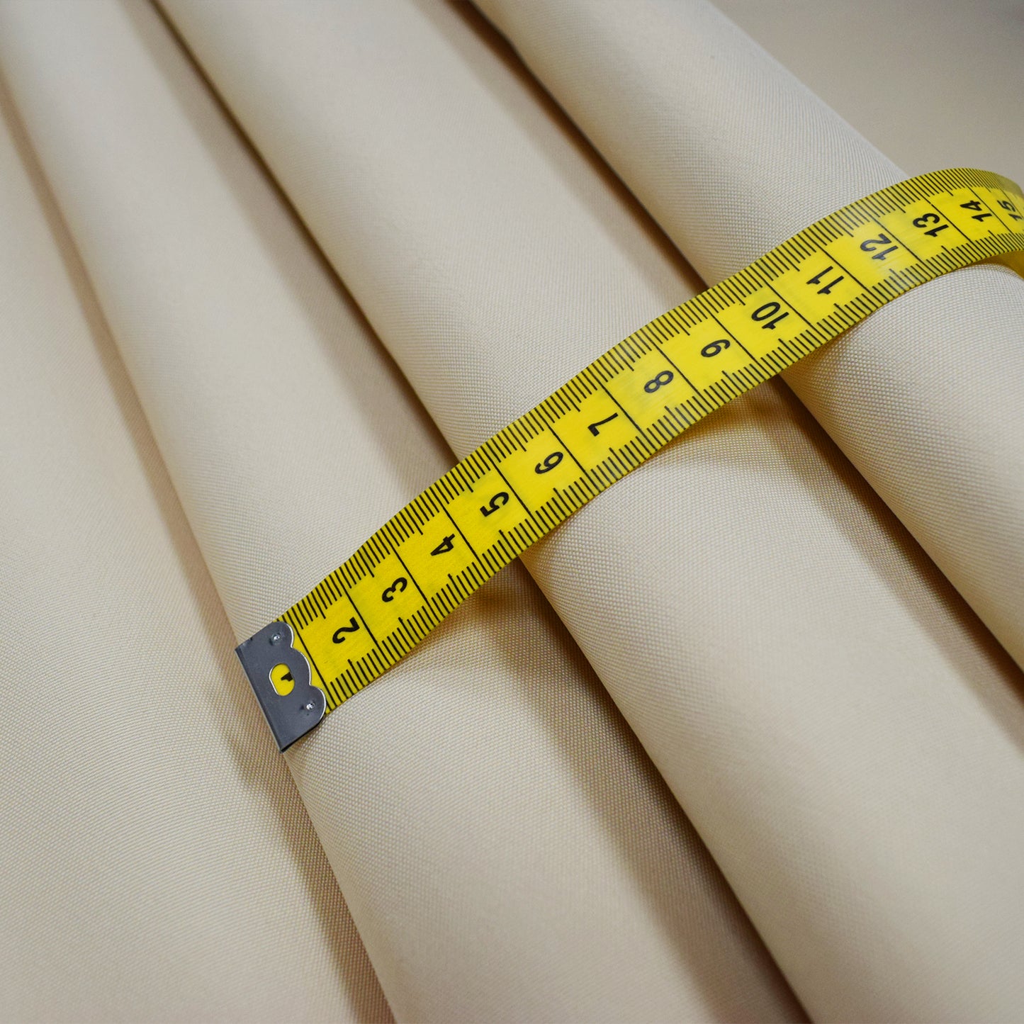 Wasserdichter gesteppter Thermo Türvorhang · Schall und Wärmeschutz