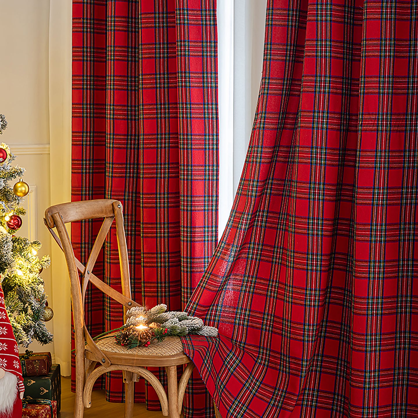 Weihnachtlicher Vorhang im Karomuster · Rot Grün · Vintage Stil