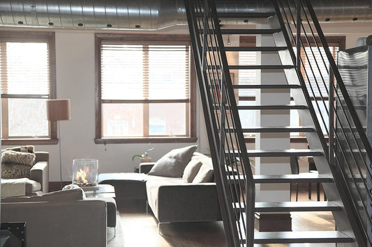 Blinds vs Curtains – Which Suits Your Style Best?