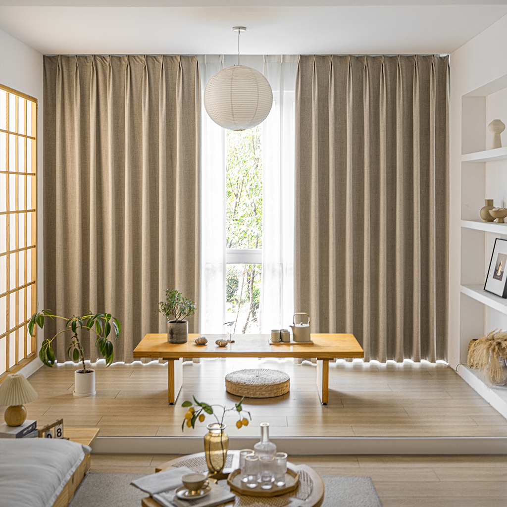 Custom-made blackout curtains · Lumora 