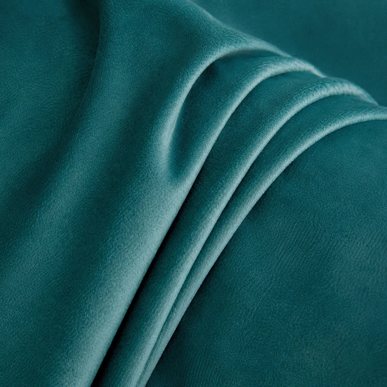 Custom-made velvet curtain · Milano