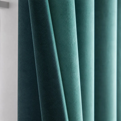 Custom-made velvet curtain · Milano