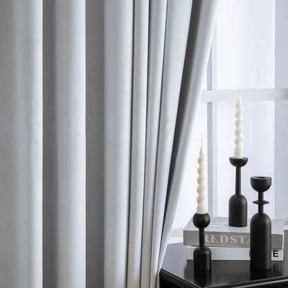 Custom-made velvet curtain · Milano