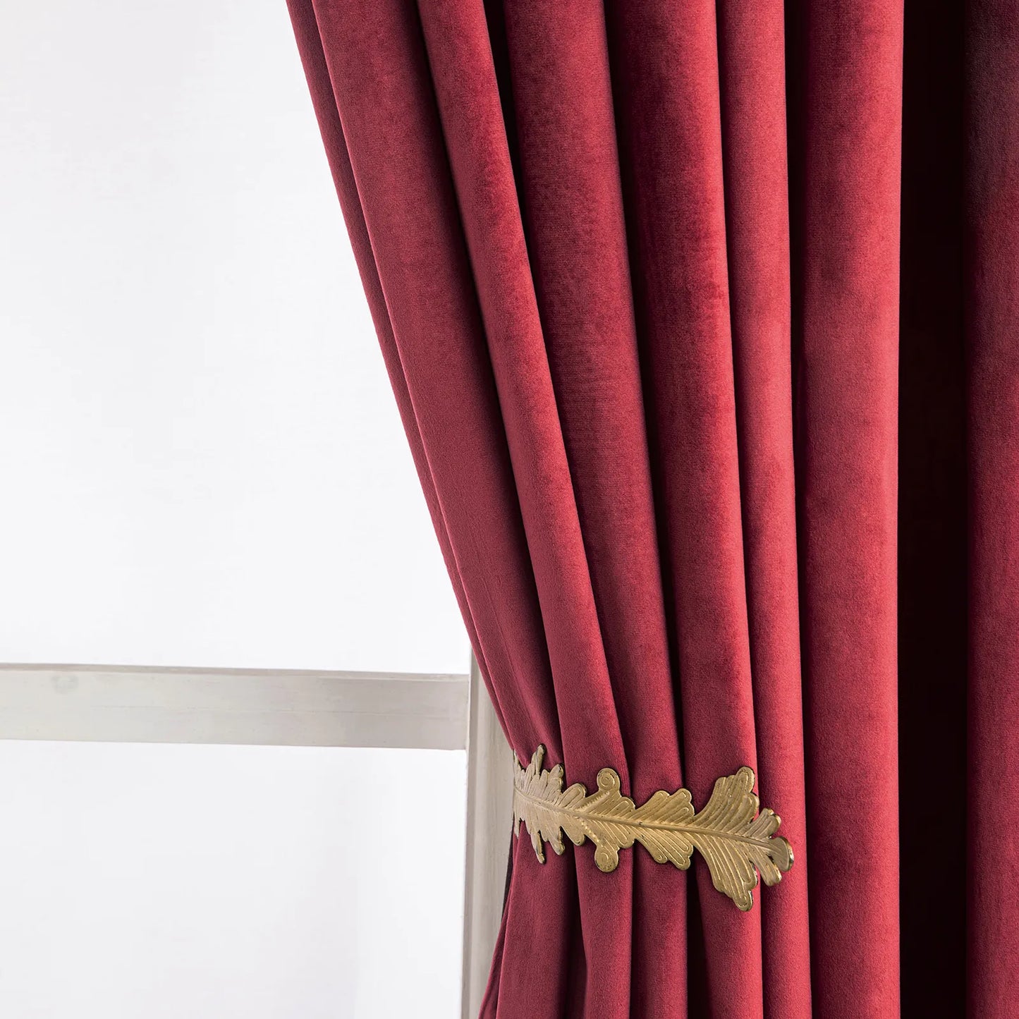 Custom-made velvet curtain · Milano