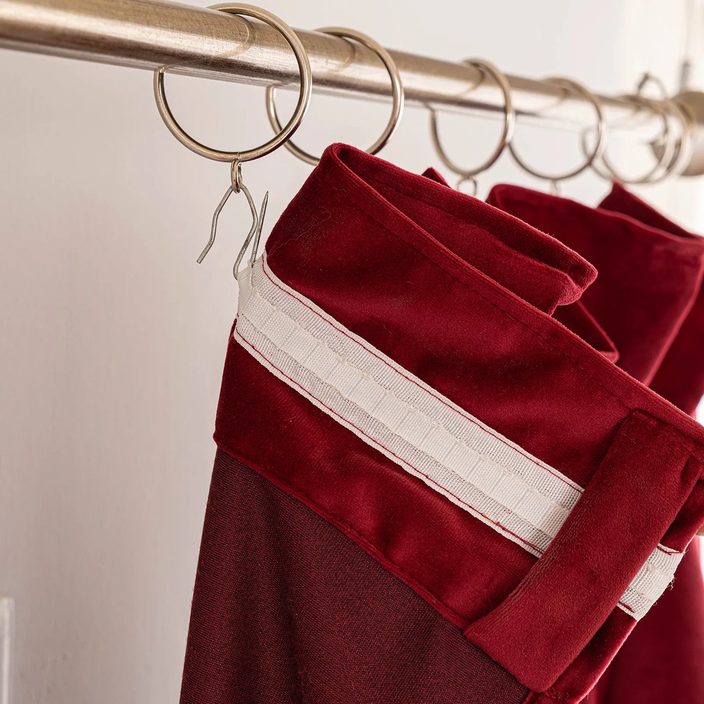 Custom-made velvet curtain · Milano