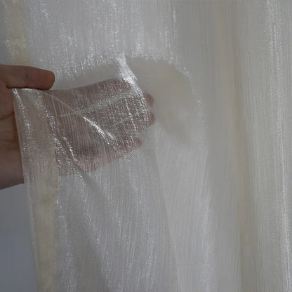 Voilage transparent à la structure fine et au jeu de lumière subtil – Avelin