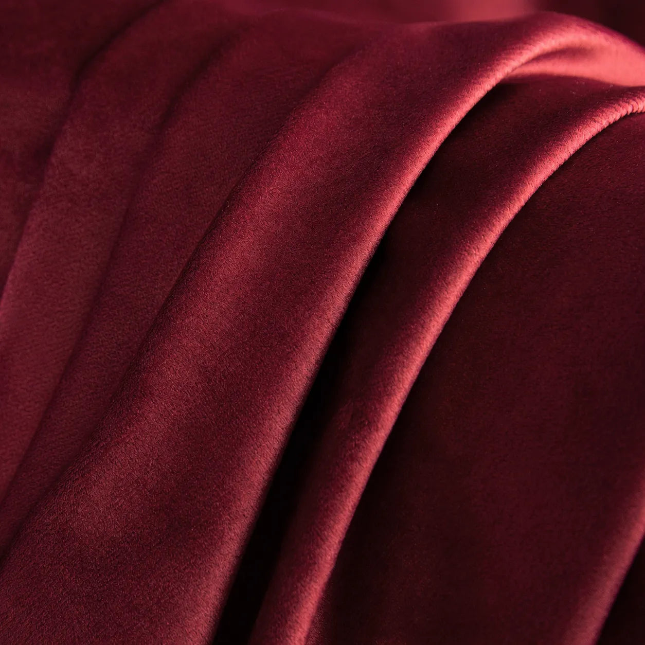 Custom-made velvet curtain · Milano