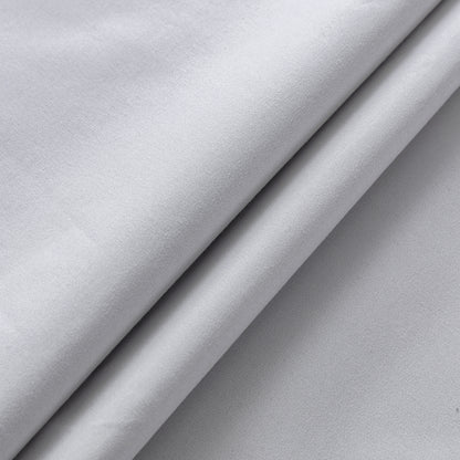 Set of 2 ultra-lightweight 100% blackout curtains with eyelets for bedrooms and living rooms