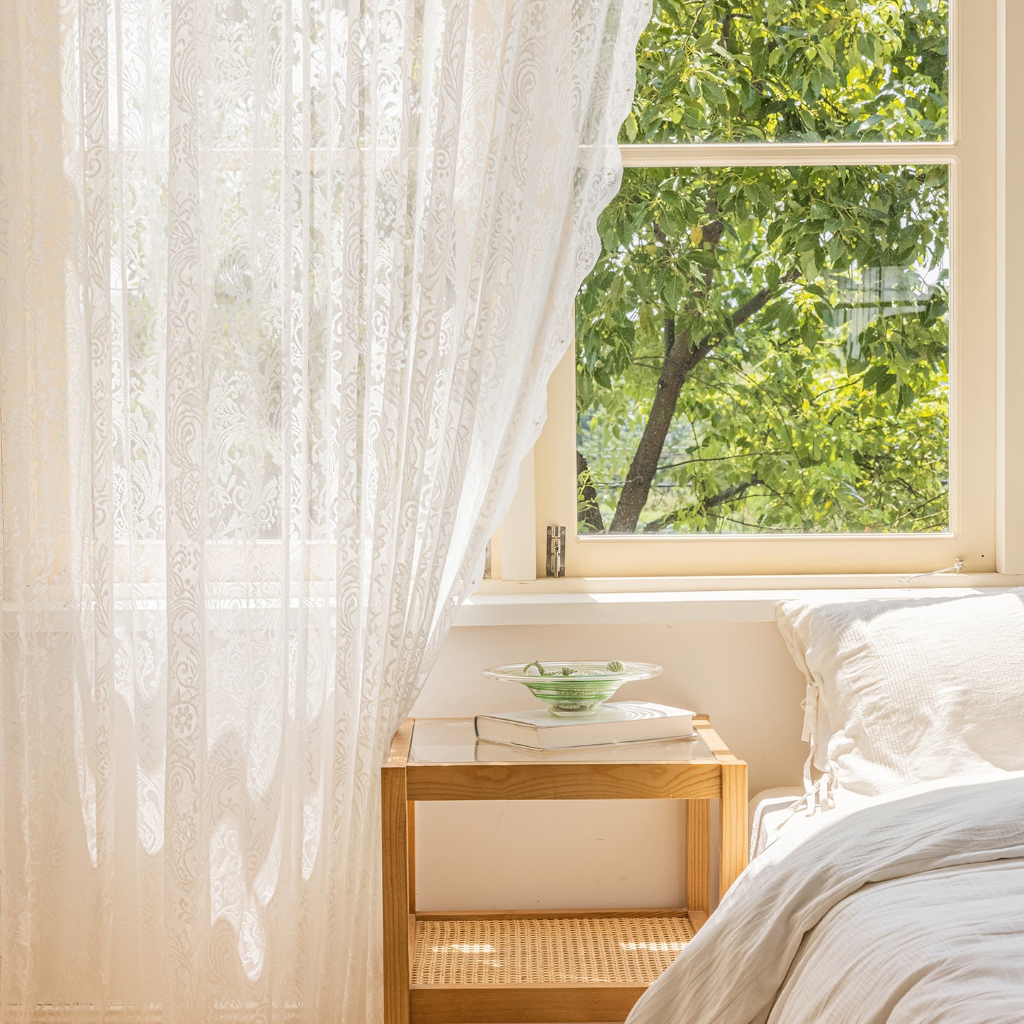 Beaded gauze netting