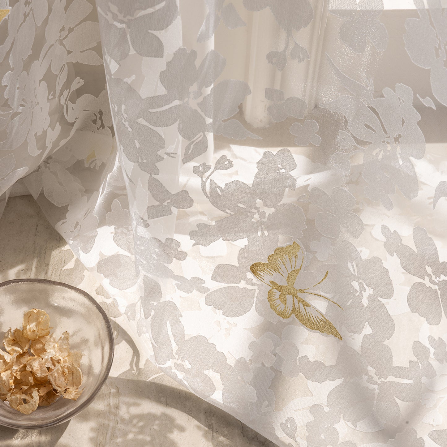 2 rideaux en voile jacquard à motif de feuilles et œillets