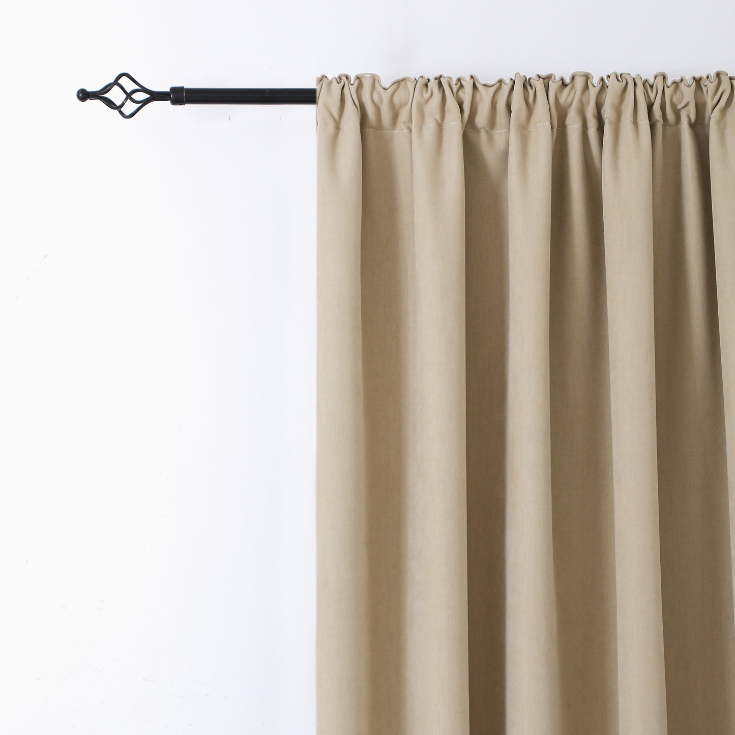 Vorhänge mit natürlichem Lichteinfall · Solis