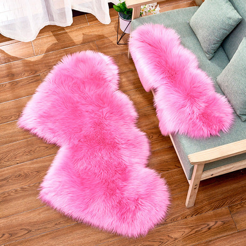 Heart-shaped faux fur rug, fluffy shaggy rug, double heart