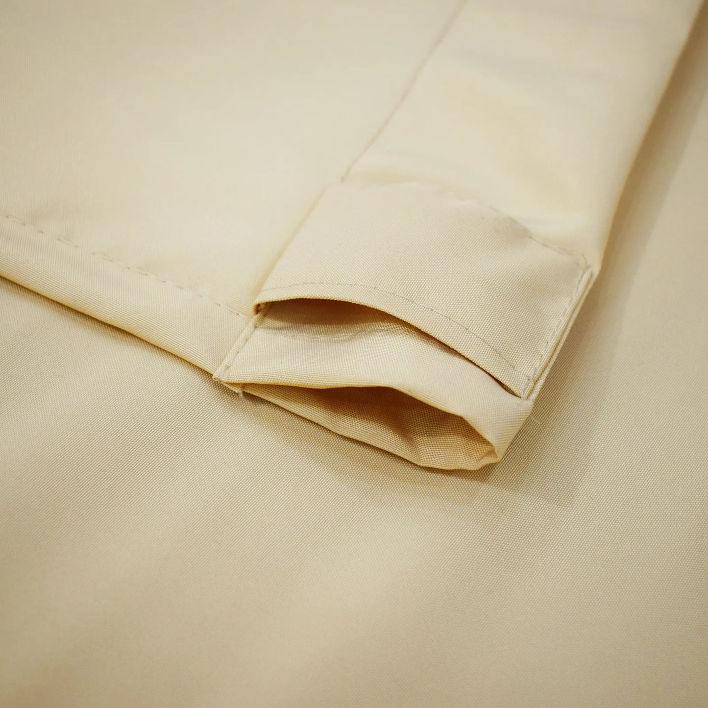 Wind-Resistant Outdoor Thermal Curtain Made to Measure · Corvella