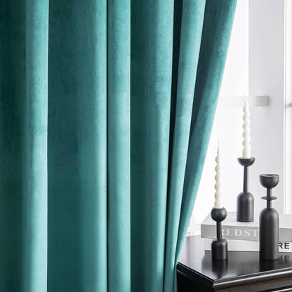 Custom-made velvet curtain · Milano