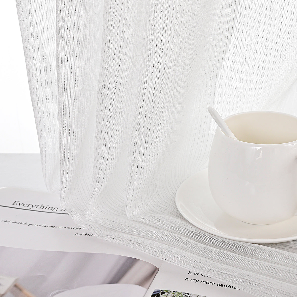 Rideaux transparents scintillants Silver Lines, 1 panneau, blanc, 100*130cm/100*200cm/100*250cm/140*260cm