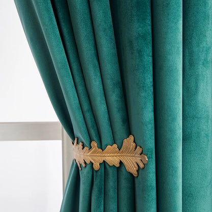 Custom-made velvet curtain · Milano