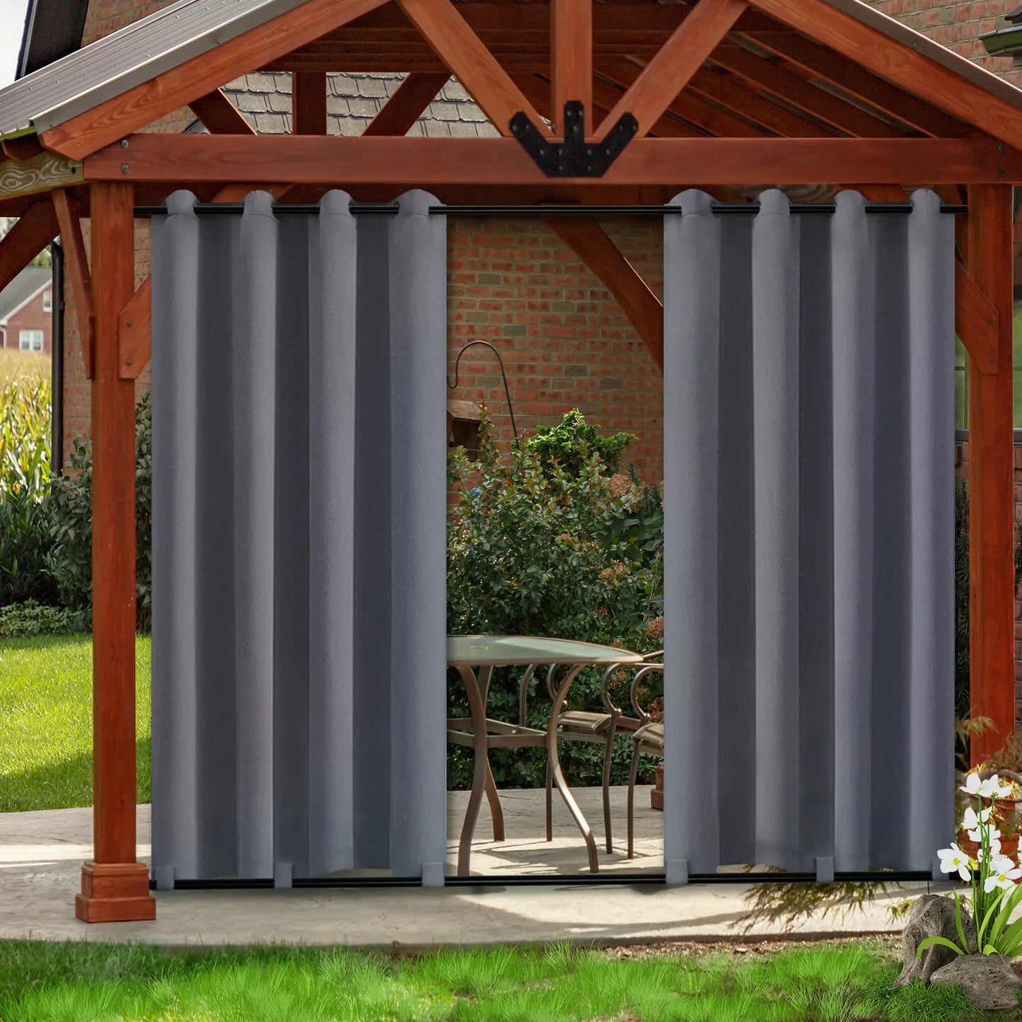 Wind-Resistant Outdoor Thermal Curtain Made to Measure · Corvella