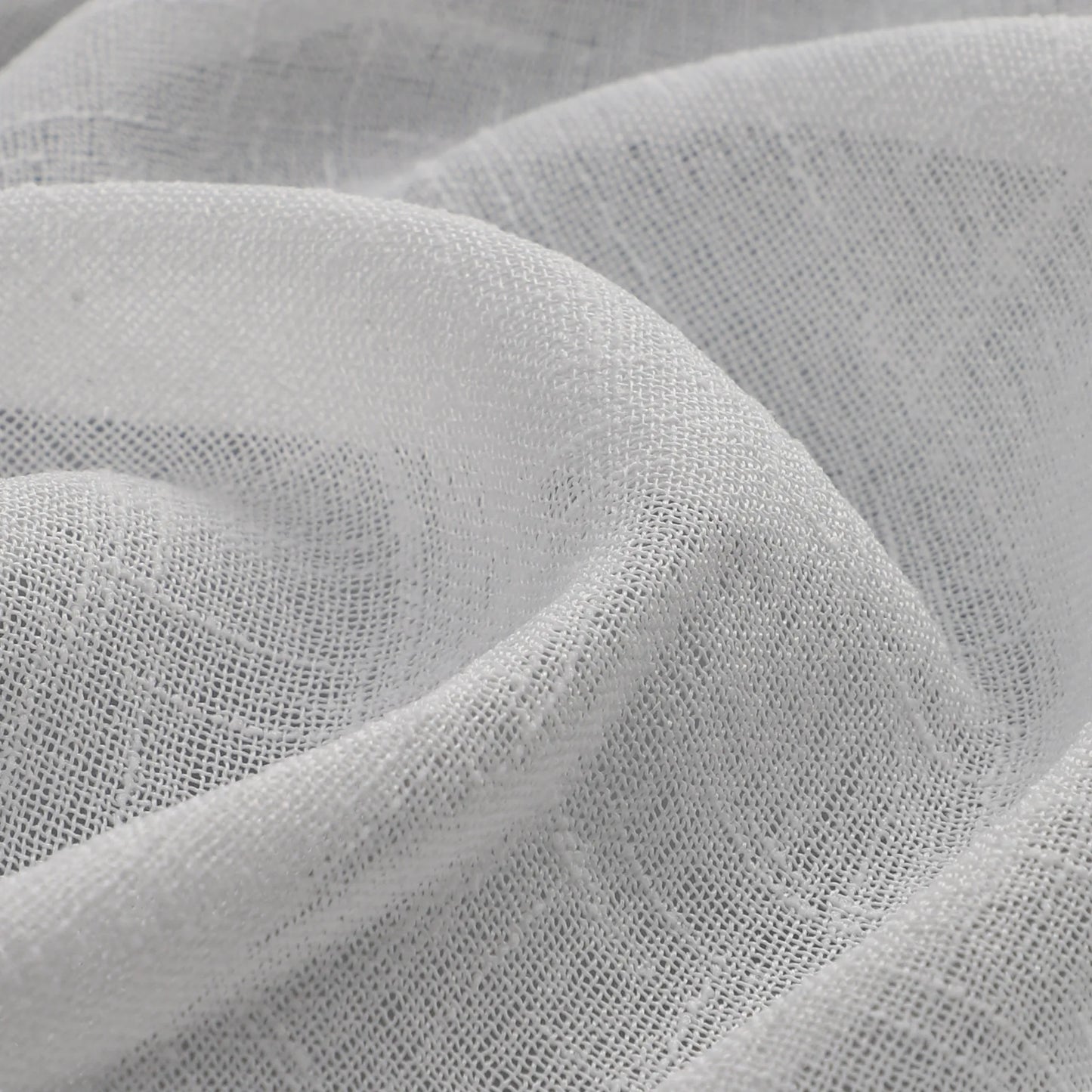 Natural linen curtains made to measure · Swiss pine