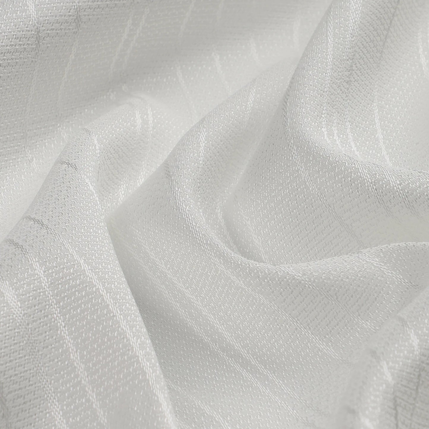 Voilage texturé transparent à l'aspect linéaire – Elion