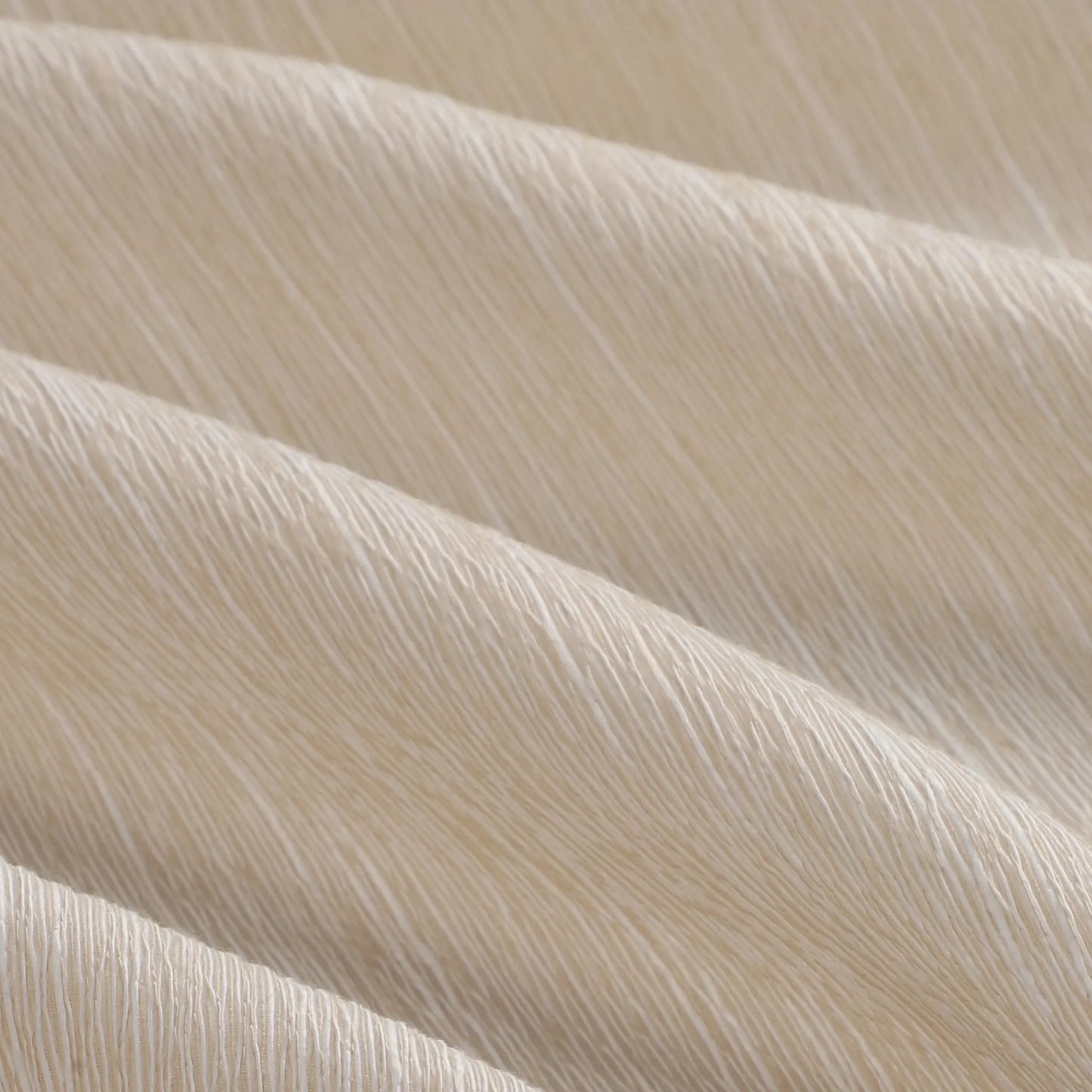 Flowing curtains made to measure · Silvea