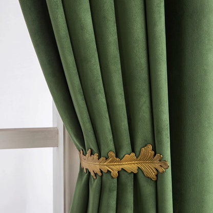Custom-made velvet curtain · Milano