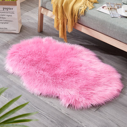 Fluffy faux fur rug, shaggy long pile rug, 60x90 cm