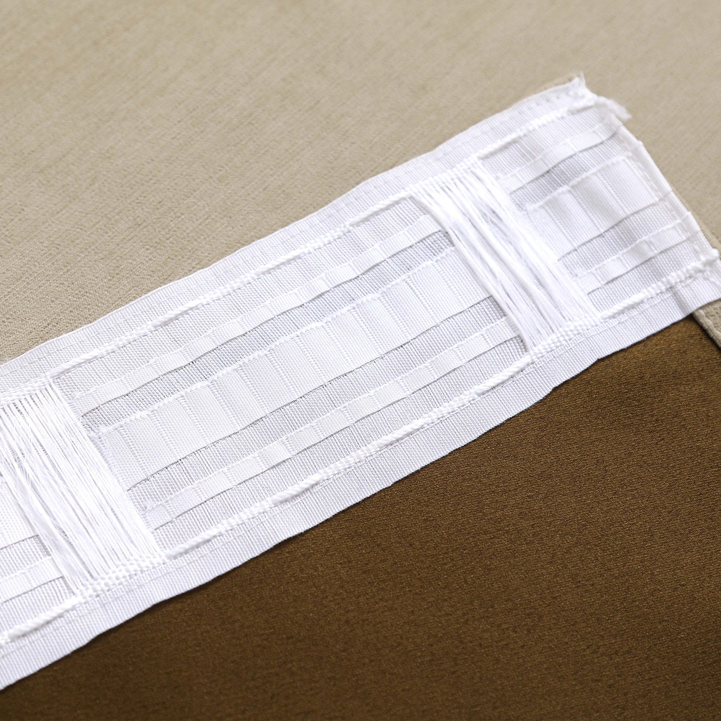 Vorhänge mit natürlichem Lichteinfall · Solis