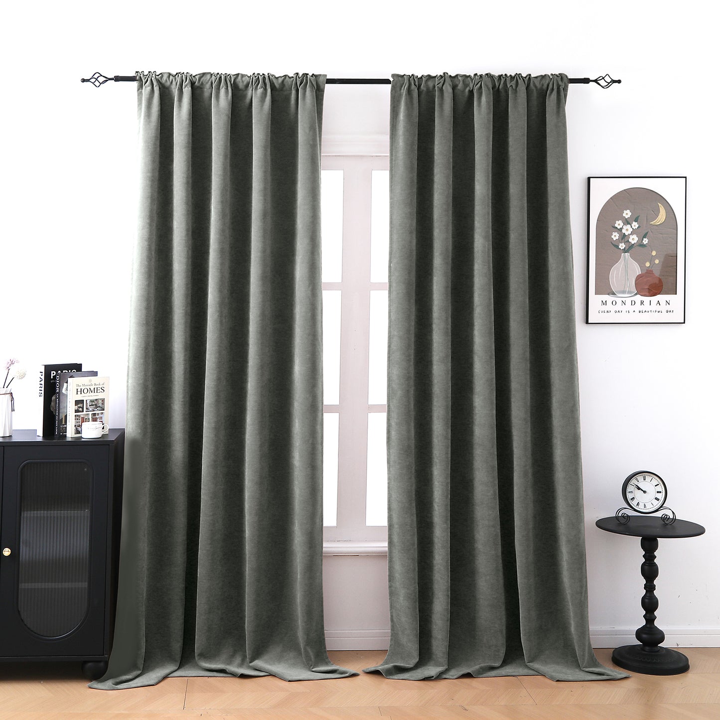 2 Blackout Curtains Chenille 510 GSM Thermal Curtain Light-blocking with Multifunction Tape