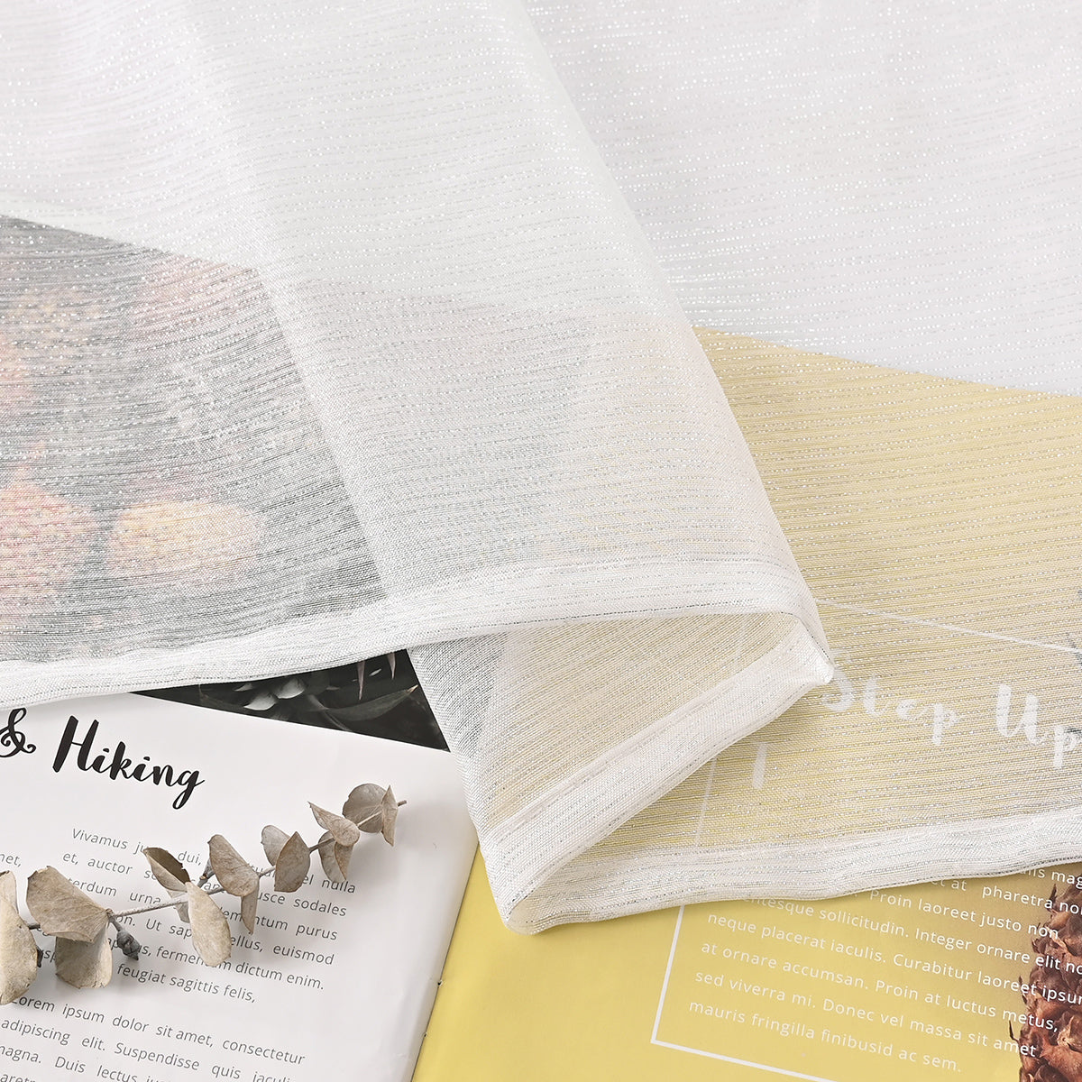 Rideaux transparents scintillants Silver Lines, 1 panneau, blanc, 100*130cm/100*200cm/100*250cm/140*260cm