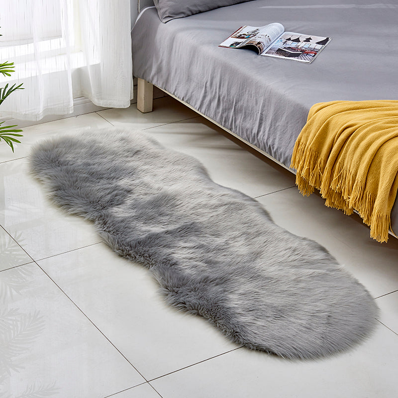 Fluffy faux fur rug, long pile shaggy rug, 60x180 cm