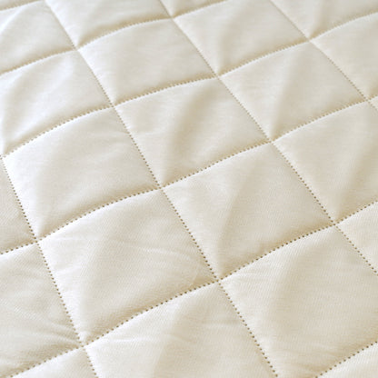 Extra Breiter Samt-Steppvorhang – Wärmende Trenn- oder Weihnachtsgardine aus 3-Schicht-Material