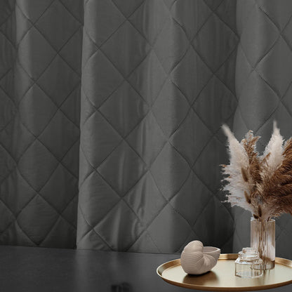 Extra Breiter Samt-Steppvorhang – Wärmende Trenn- oder Weihnachtsgardine aus 3-Schicht-Material