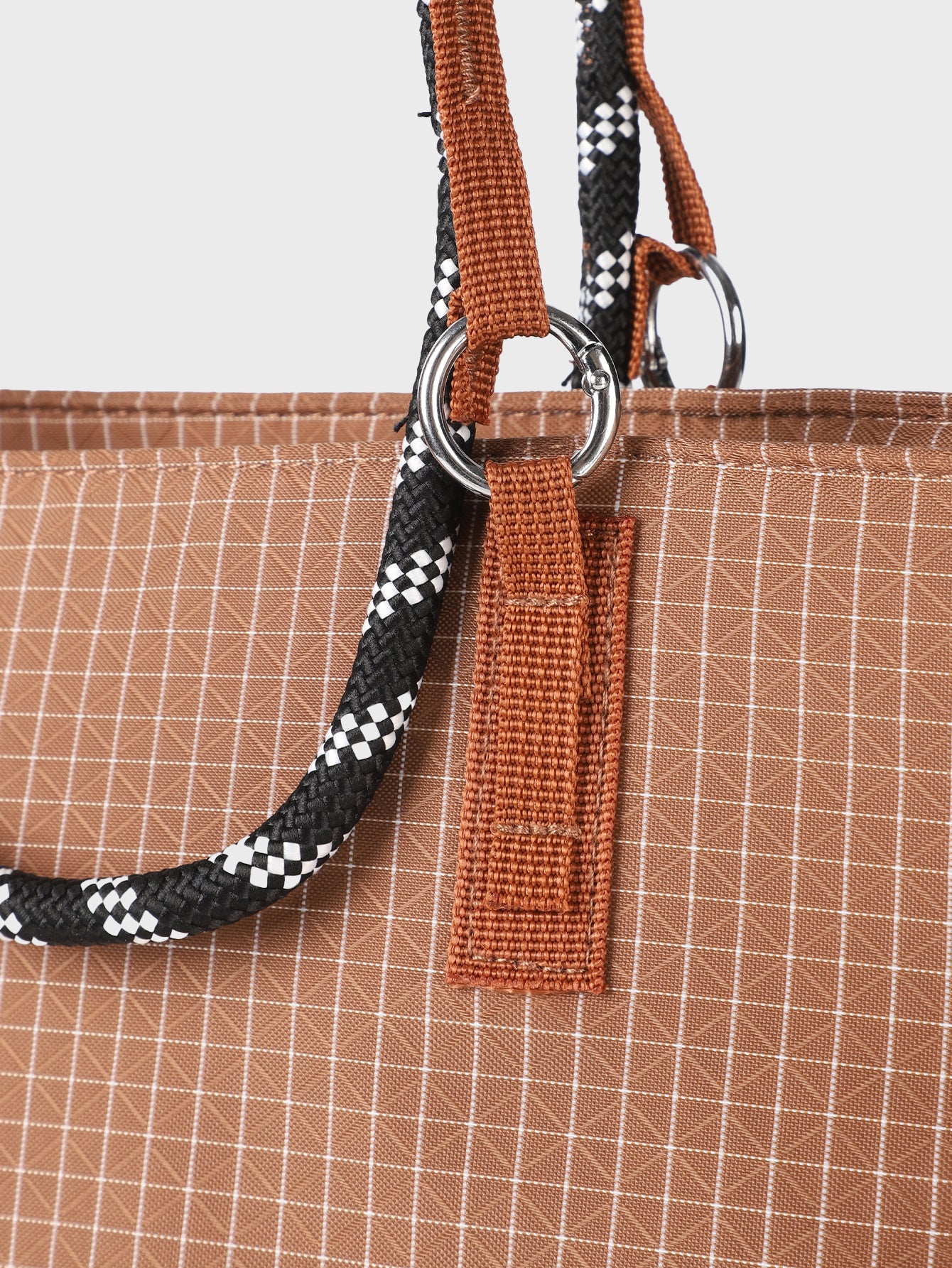 BTTO Vintage Grid Tote Bag – Brown Check Pattern Shoulder Bag with Braided Handle