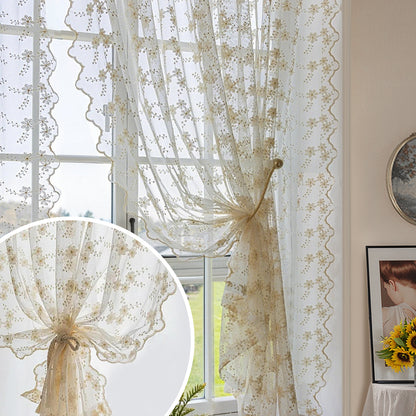 Bestickte weiße Gardinen · 2er Set · Florales Design · Halbtransparent