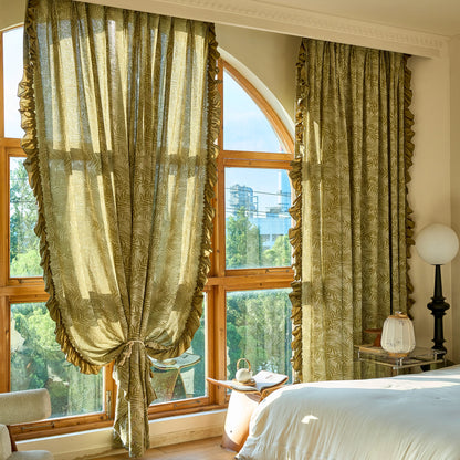 Voilage transparent sur mesure à motif botanique et bord volanté – Elviana