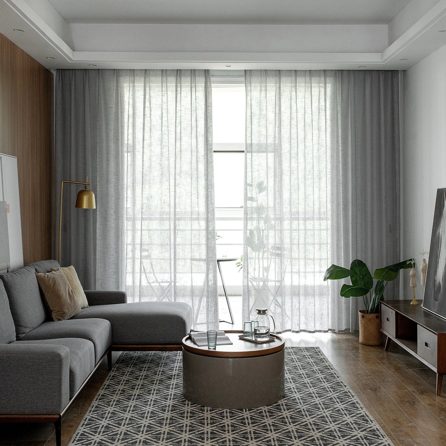 Custom-made translucent curtains · Lumis