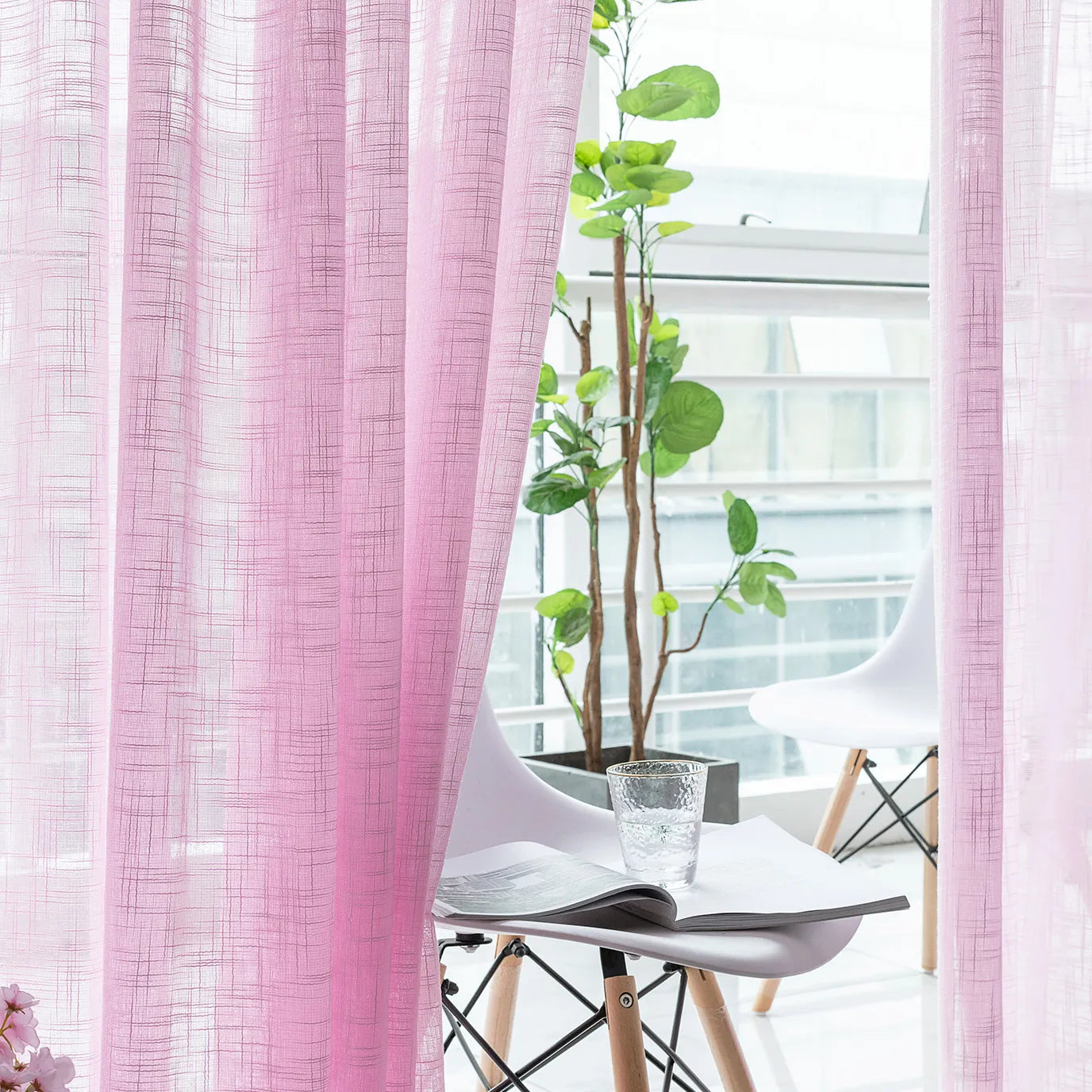 Custom-made translucent curtains · Lumis