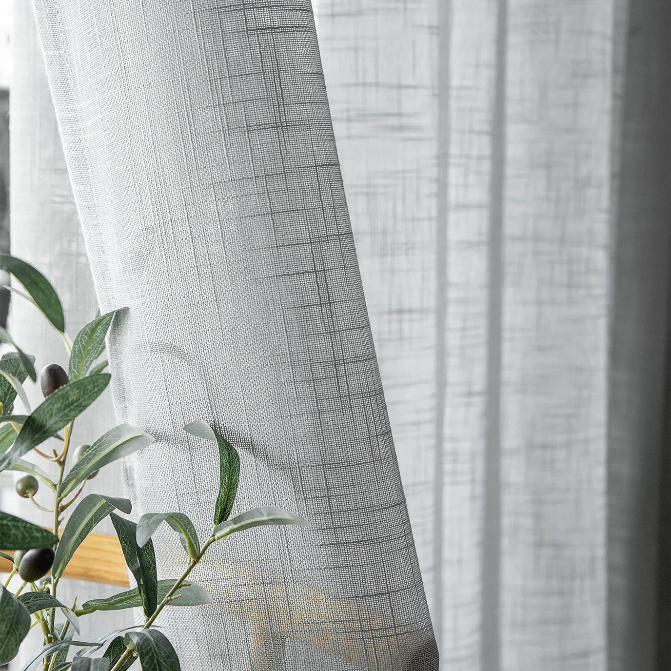 Custom-made translucent curtains · Lumis